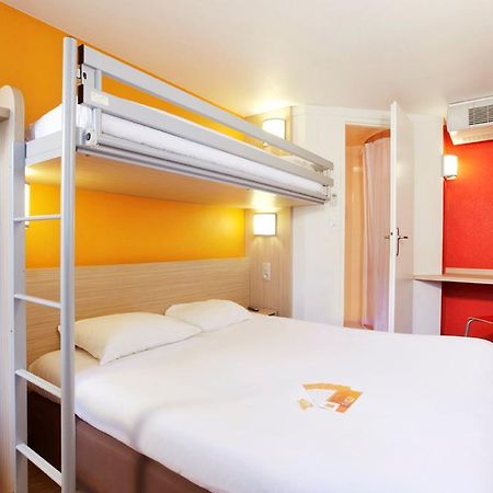 Premiere Classe Valenciennes Ouest Petite Foret Exterior photo